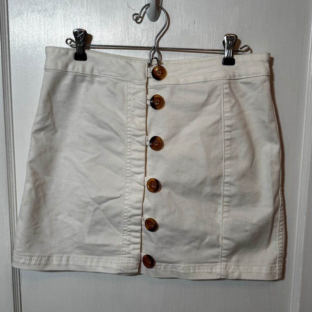 Free People 90s Style White Mini Skirt Button Front Summer Stretch